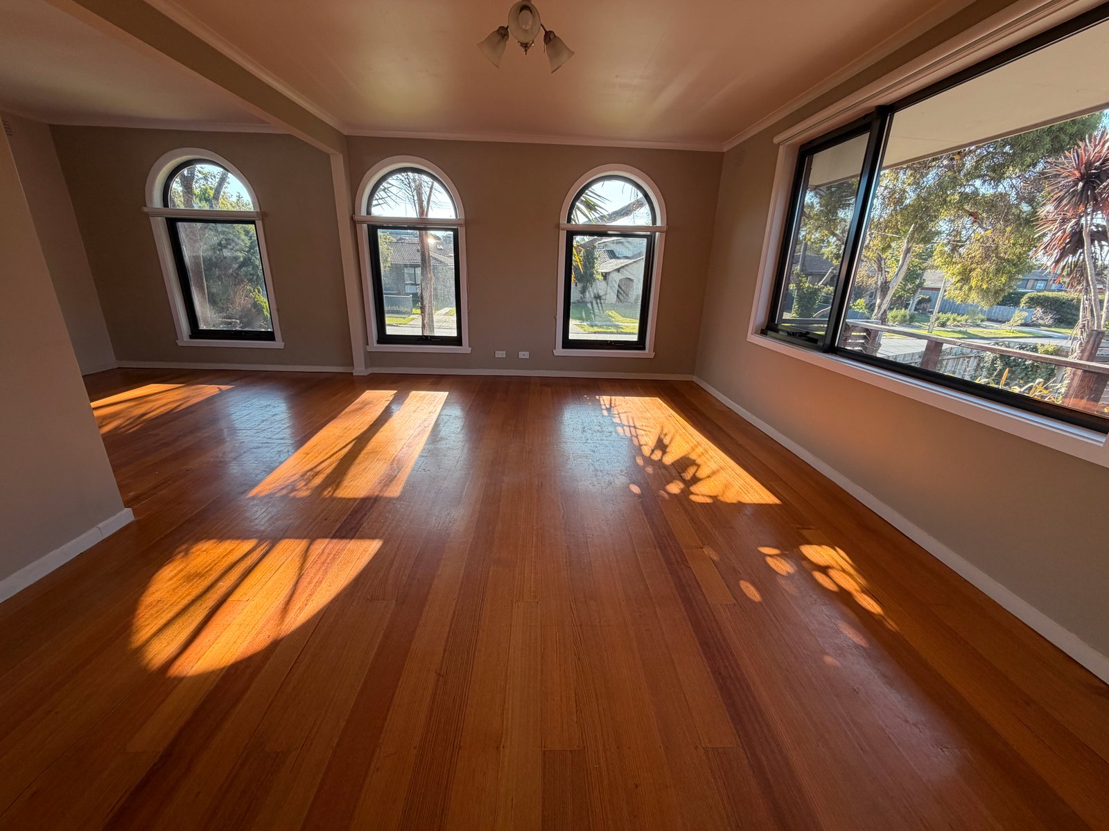 Gallery: 8 Polwarth Crescent