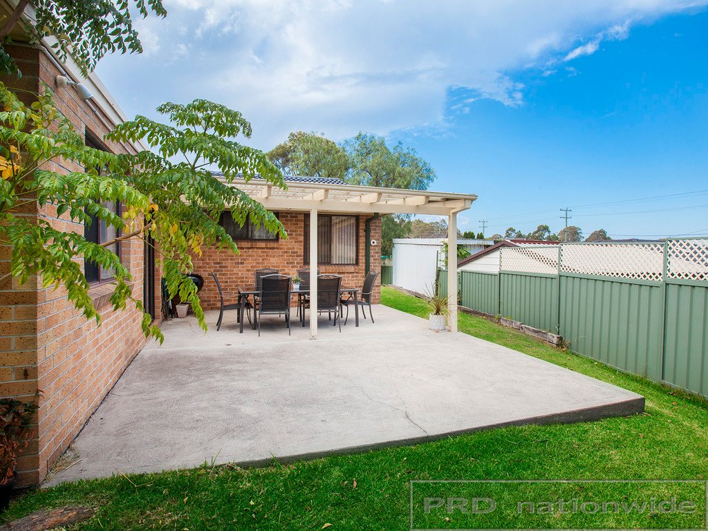 8 Pont Close TENAMBIT 21