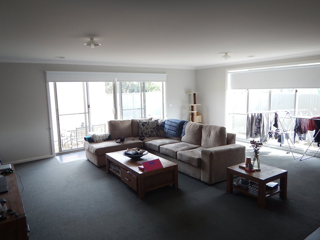 8 Pozieres Place SEBASTOPOL 3