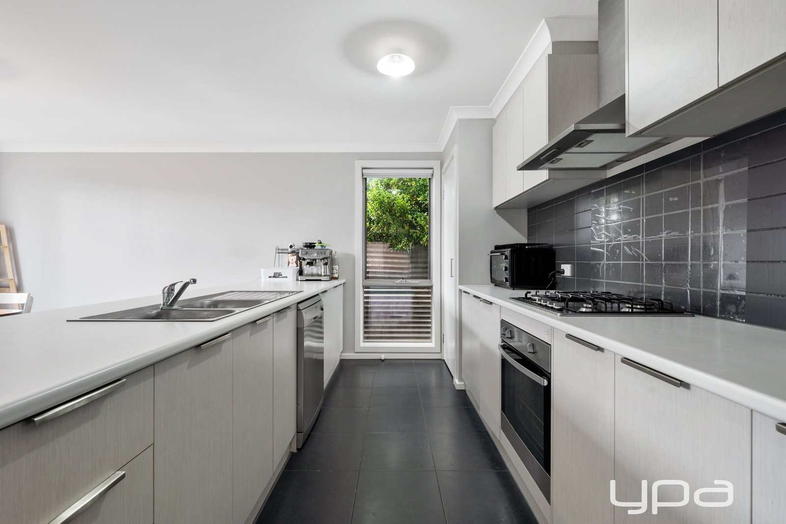 Gallery: 8 Pozieres Place