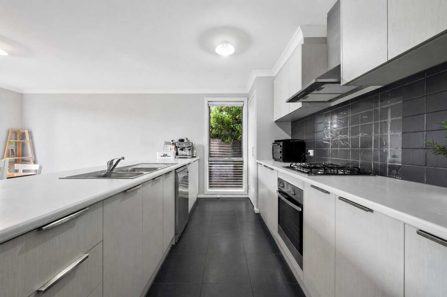 Gallery: 8 Pozieres Place