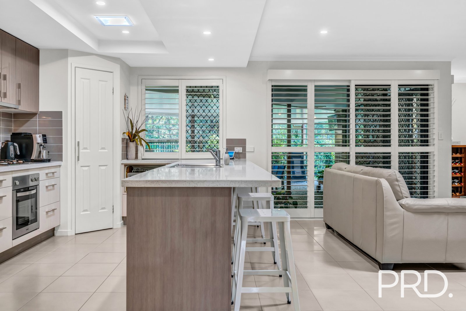 8 PYRUS Place REDLAND BAY 6