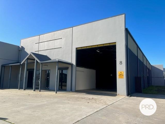 8 Queen Street WODONGA 1