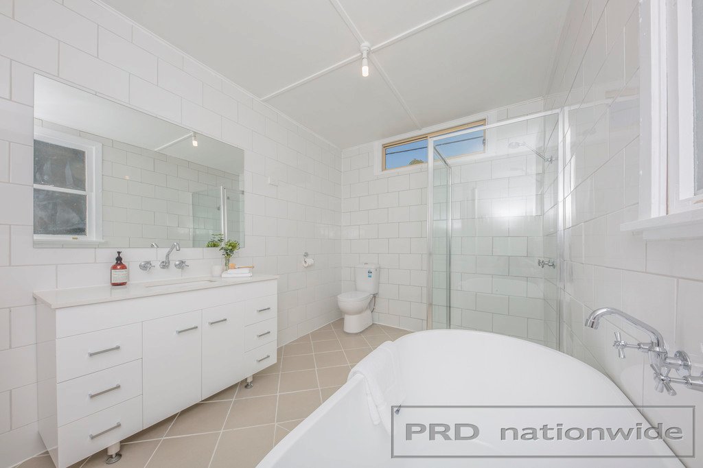 8 Radford Street HORSESHOE BEND 11