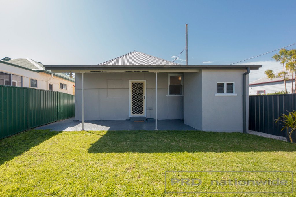 8 Radford Street HORSESHOE BEND 13