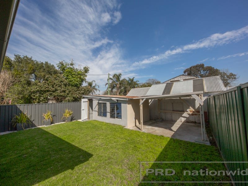 8 Radford Street HORSESHOE BEND 14
