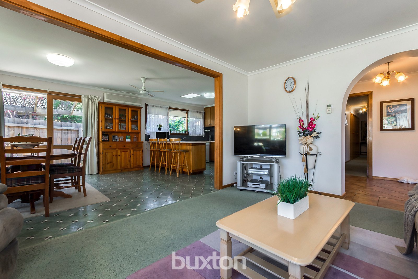 Gallery: 8 Raydon Court