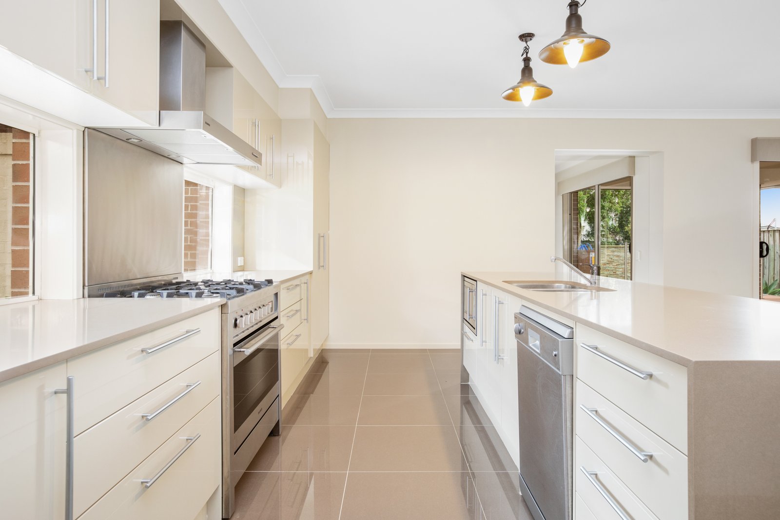 8 Redtail Street CHISHOLM 4