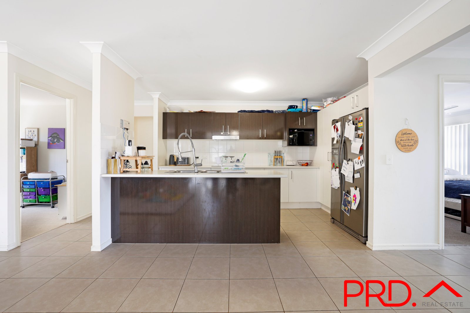 8 Regal Park Drive TAMWORTH 3