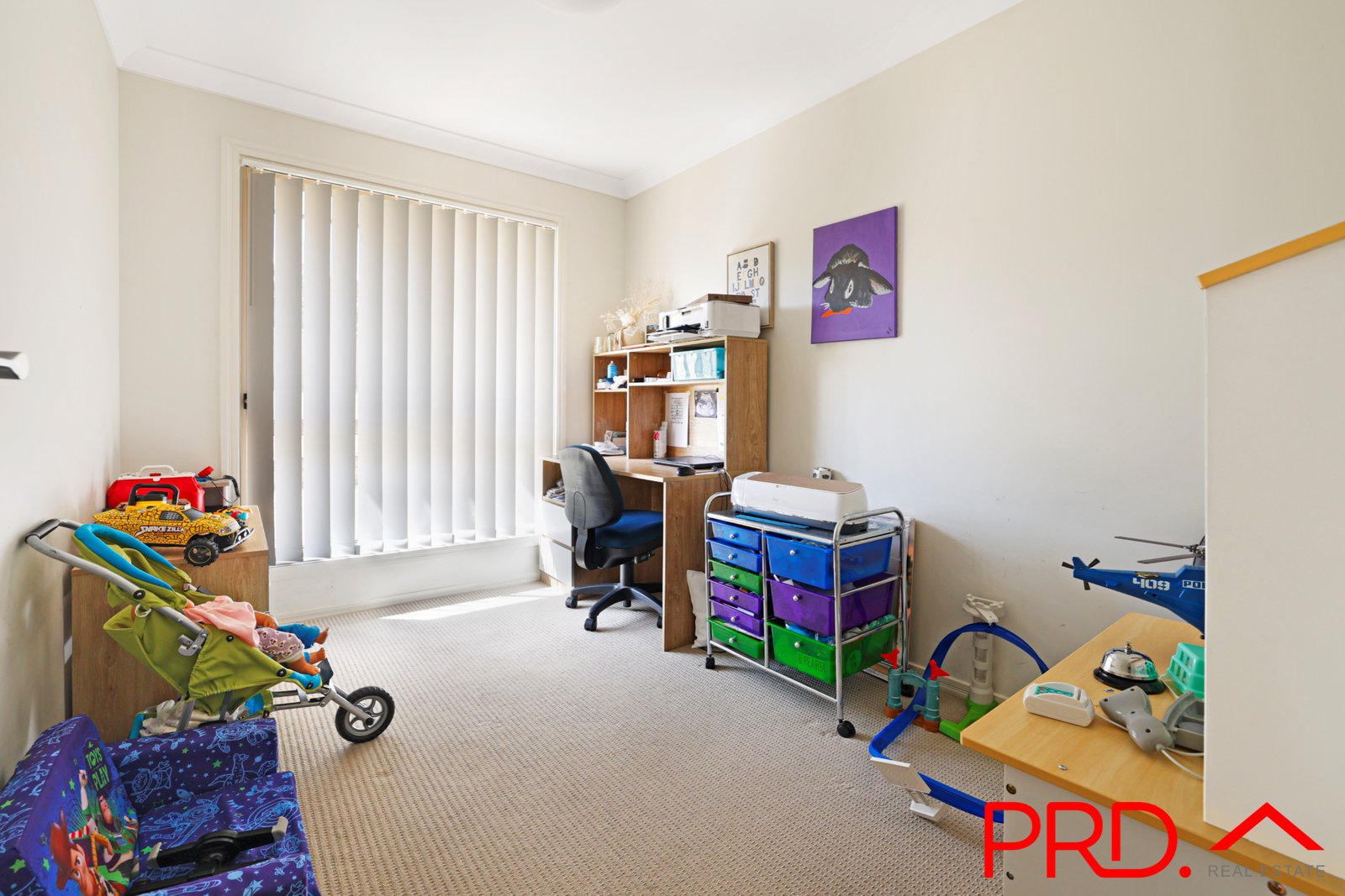 8 Regal Park Drive TAMWORTH 13