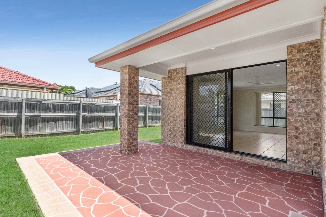 8 Reid Court BRACKEN RIDGE 2