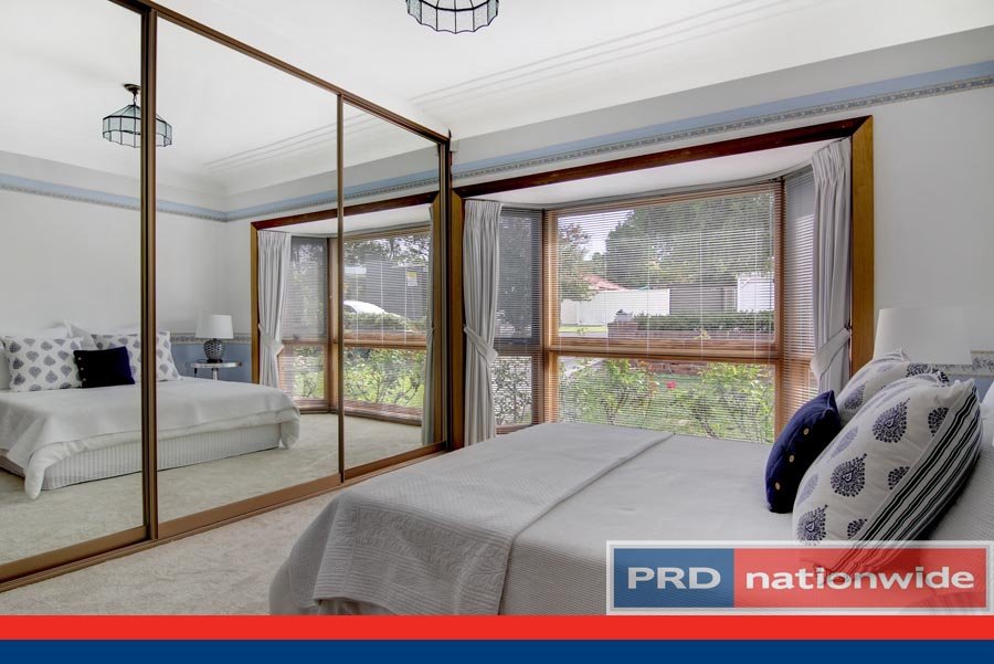 8 Renown Avenue OATLEY 2
