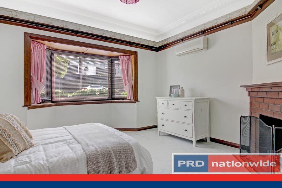 8 Renown Avenue OATLEY 3