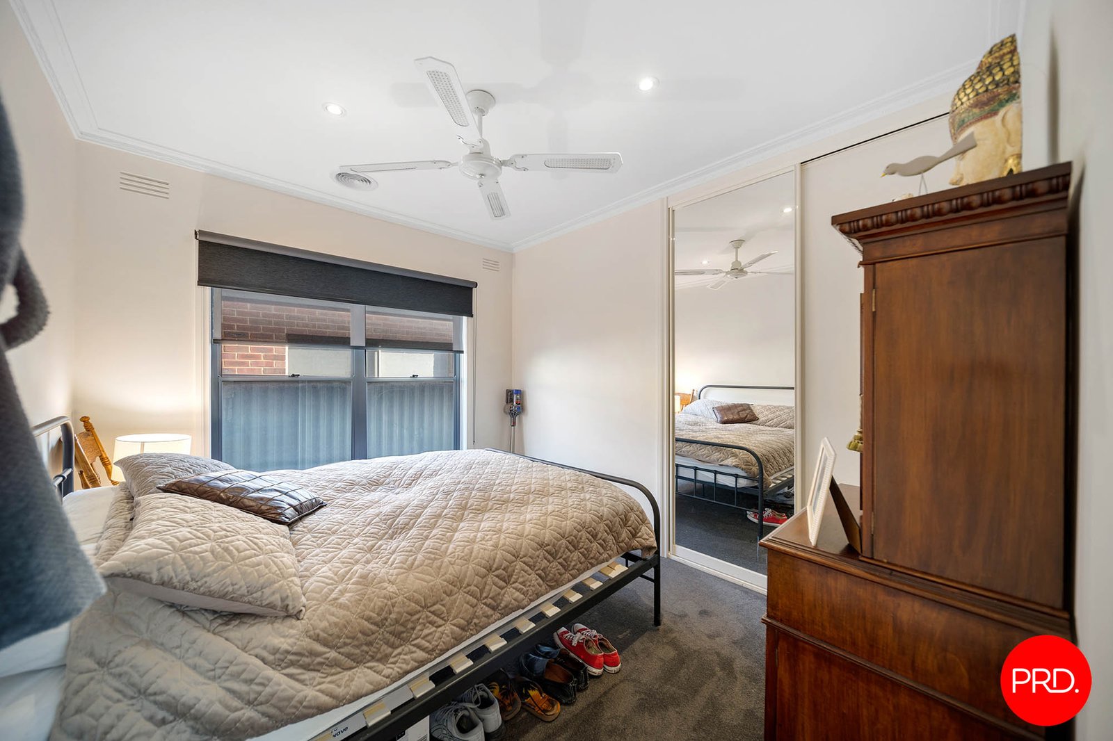 8 Retreat Road FLORA HILL 9