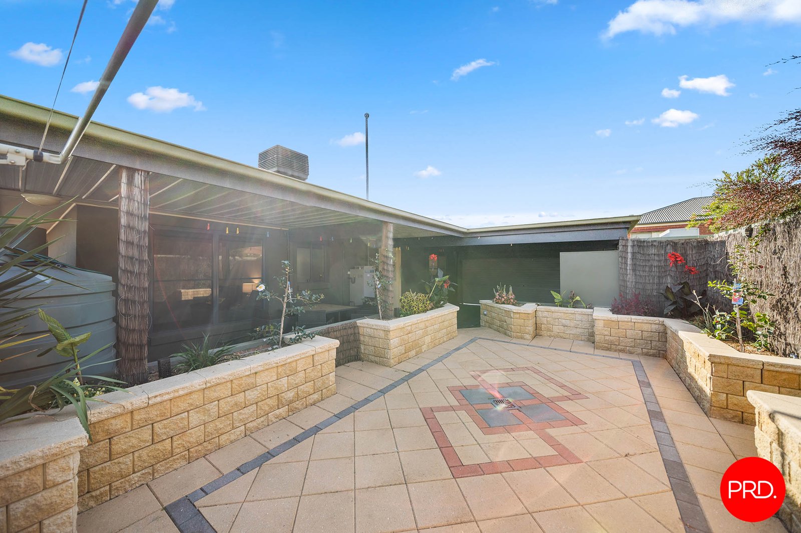 8 Retreat Road FLORA HILL 19