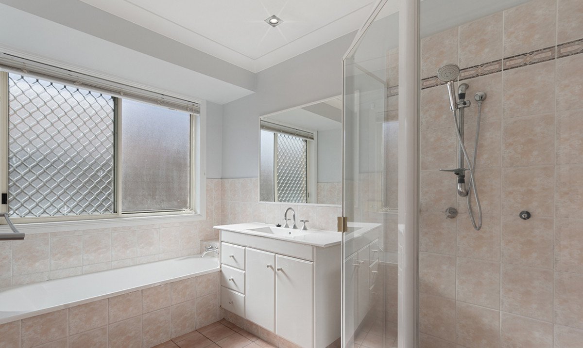 8 Rice Place Varsity Lakes 7