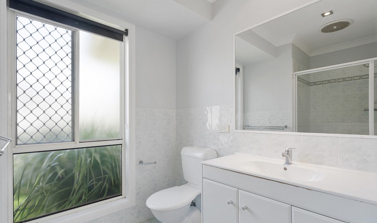 8 Rice Place Varsity Lakes 9