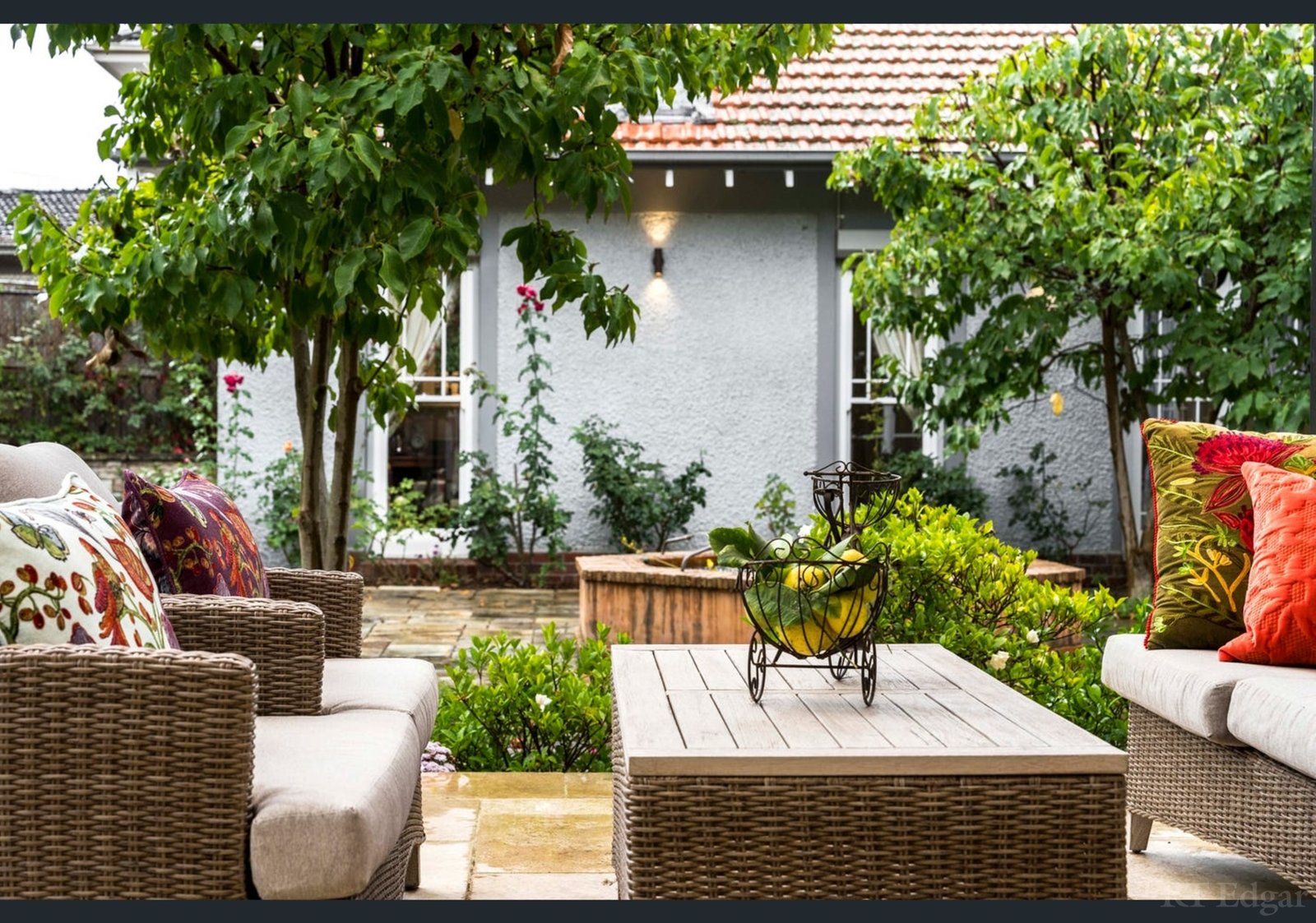 Real Estate and Property in 8 Robertson Street, Toorak, VIC