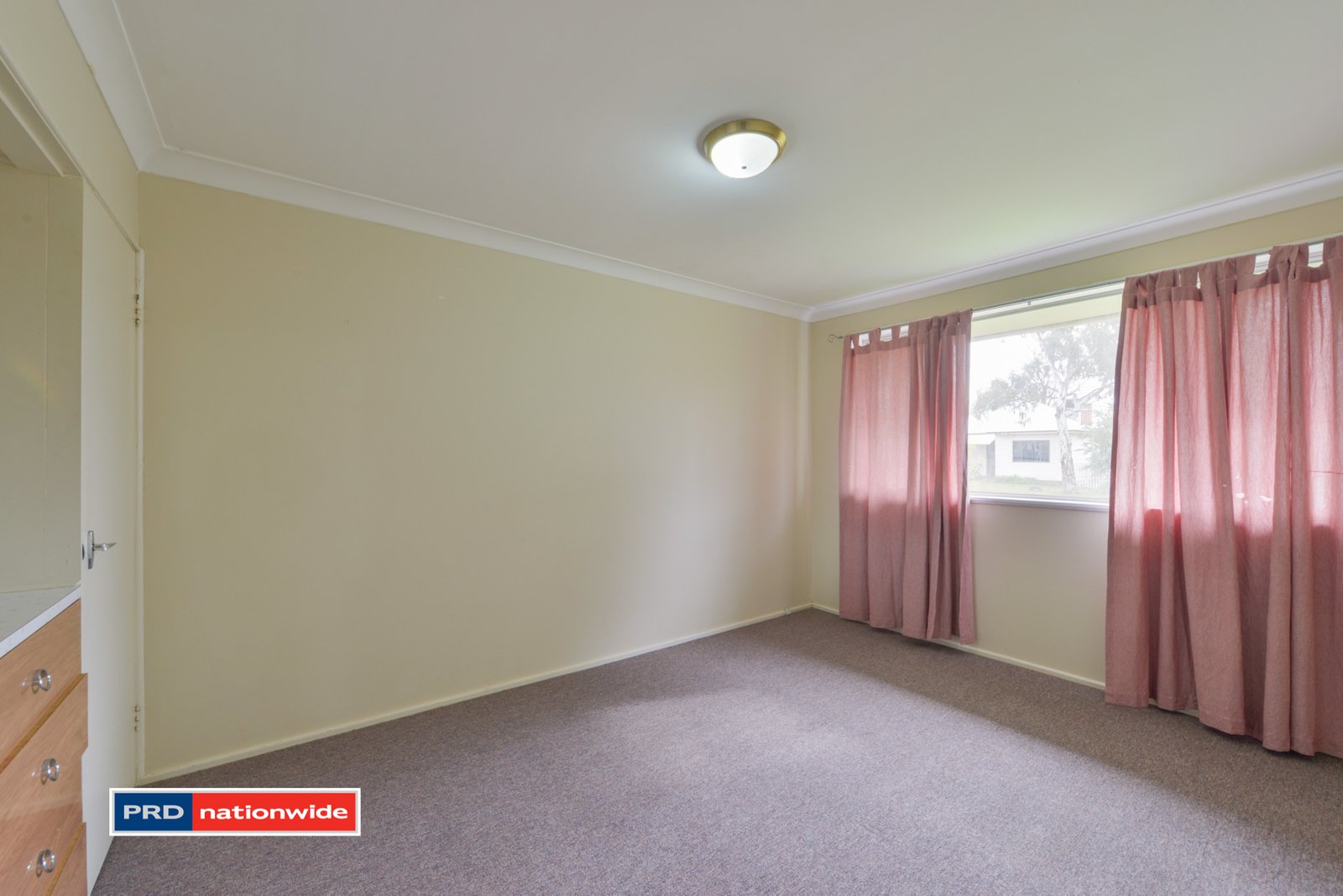 8 Robina Street TAMWORTH 7