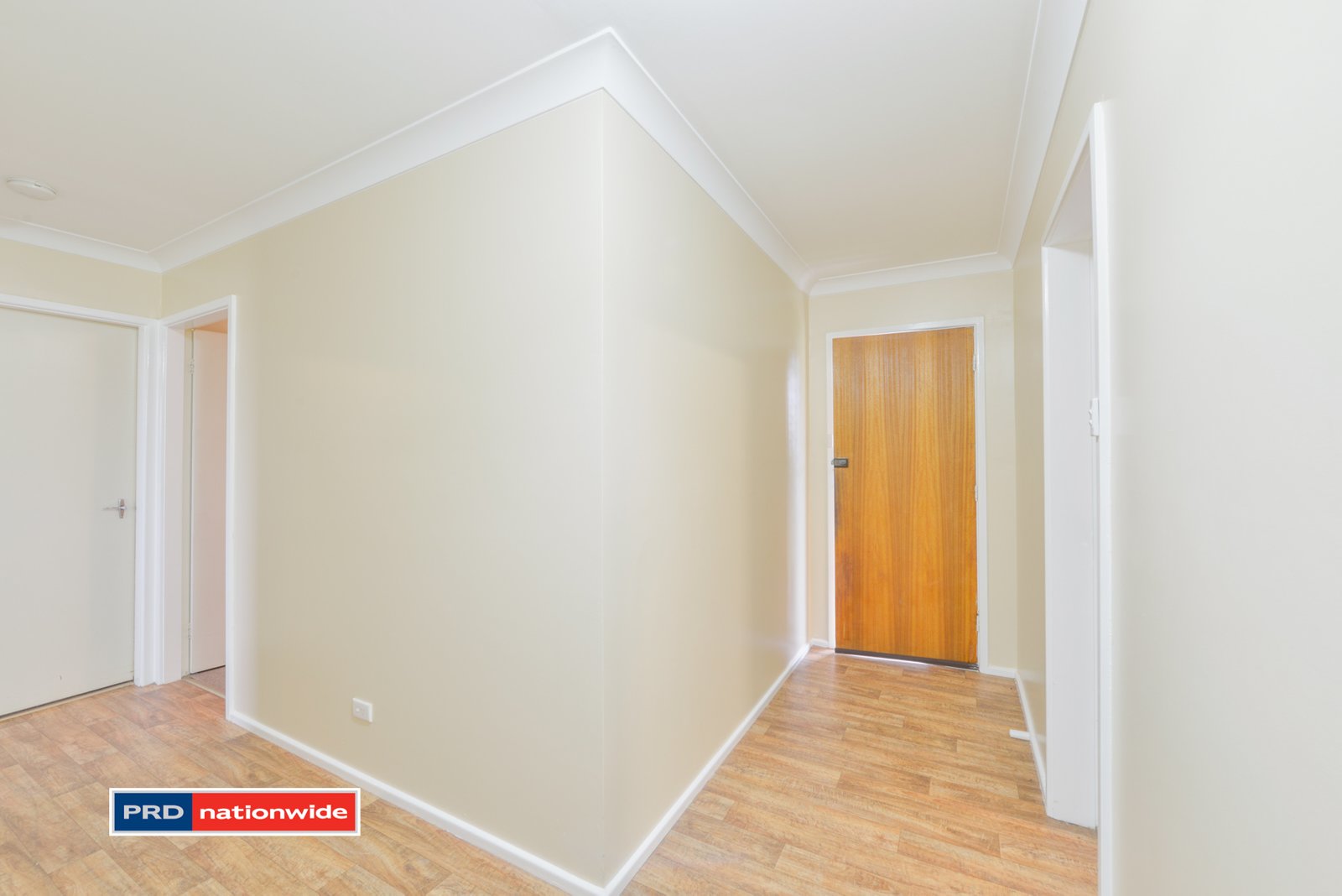 8 Robina Street TAMWORTH 13
