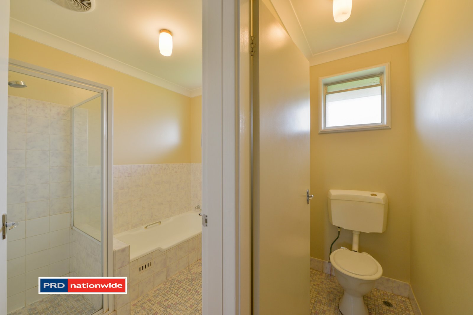 8 Robina Street TAMWORTH 17