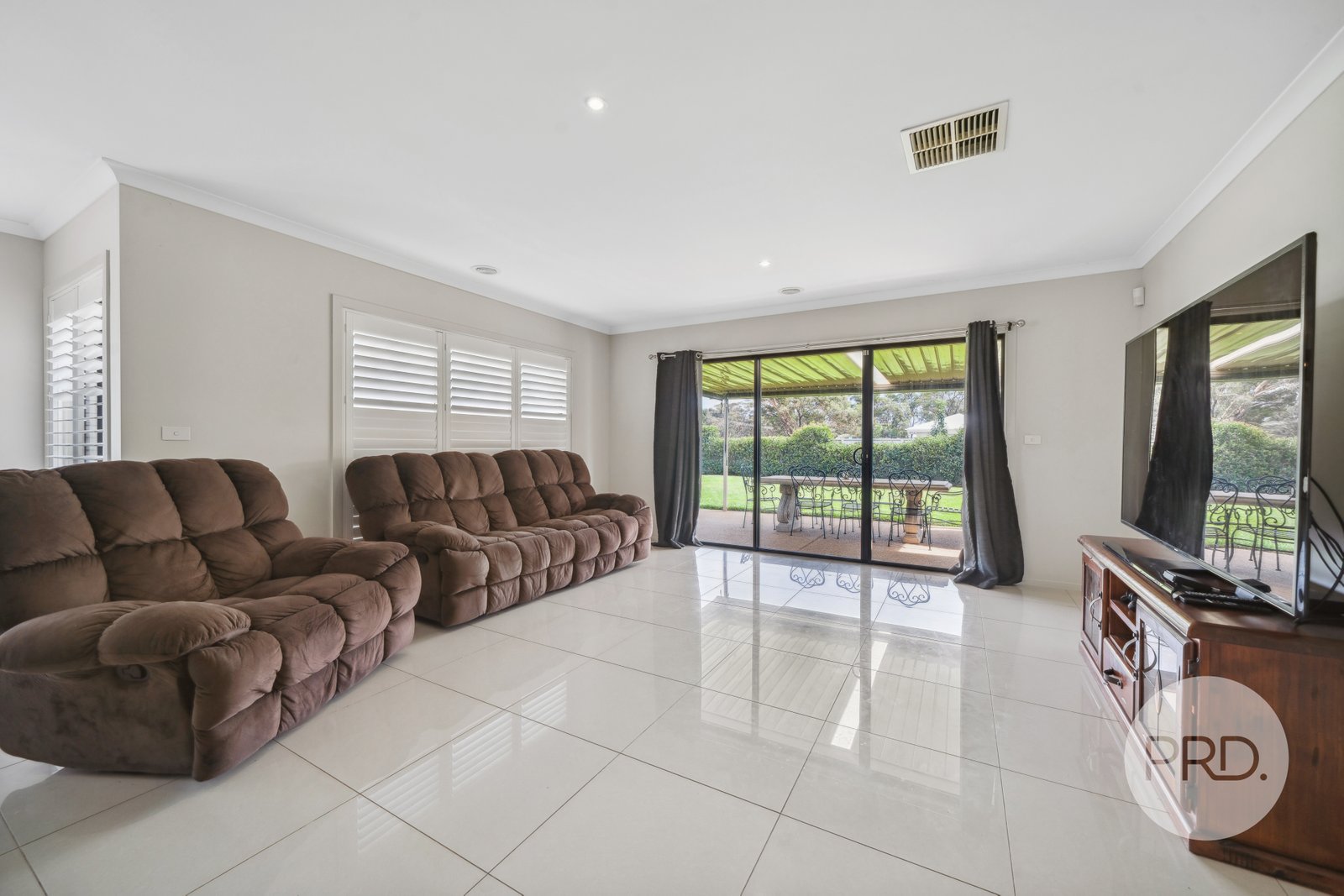 8 Rockliff Court LOCKHART 3