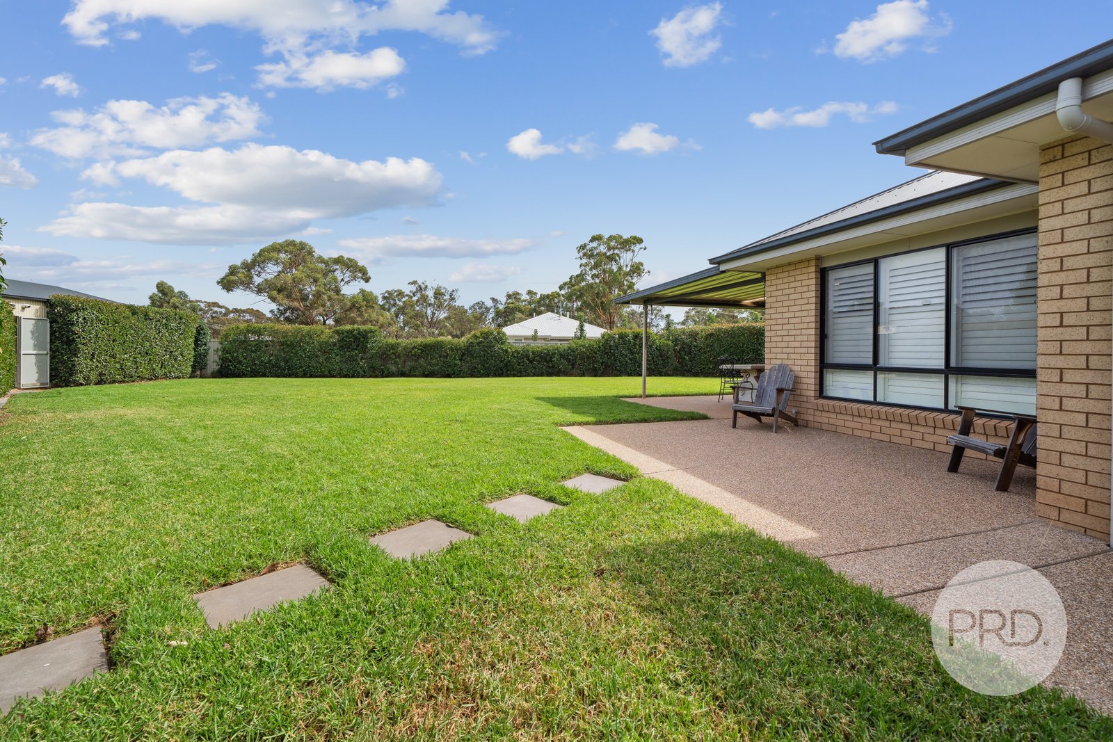 8 Rockliff Court LOCKHART 17