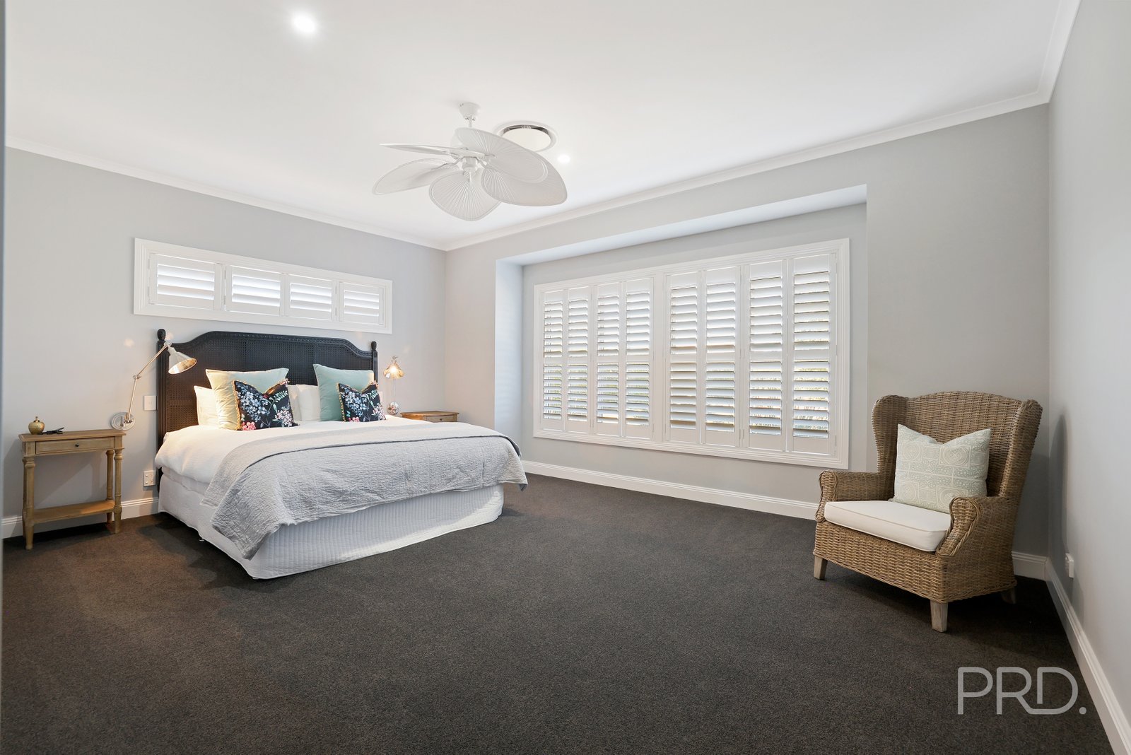 8 Rodeo Drive TAMWORTH 5