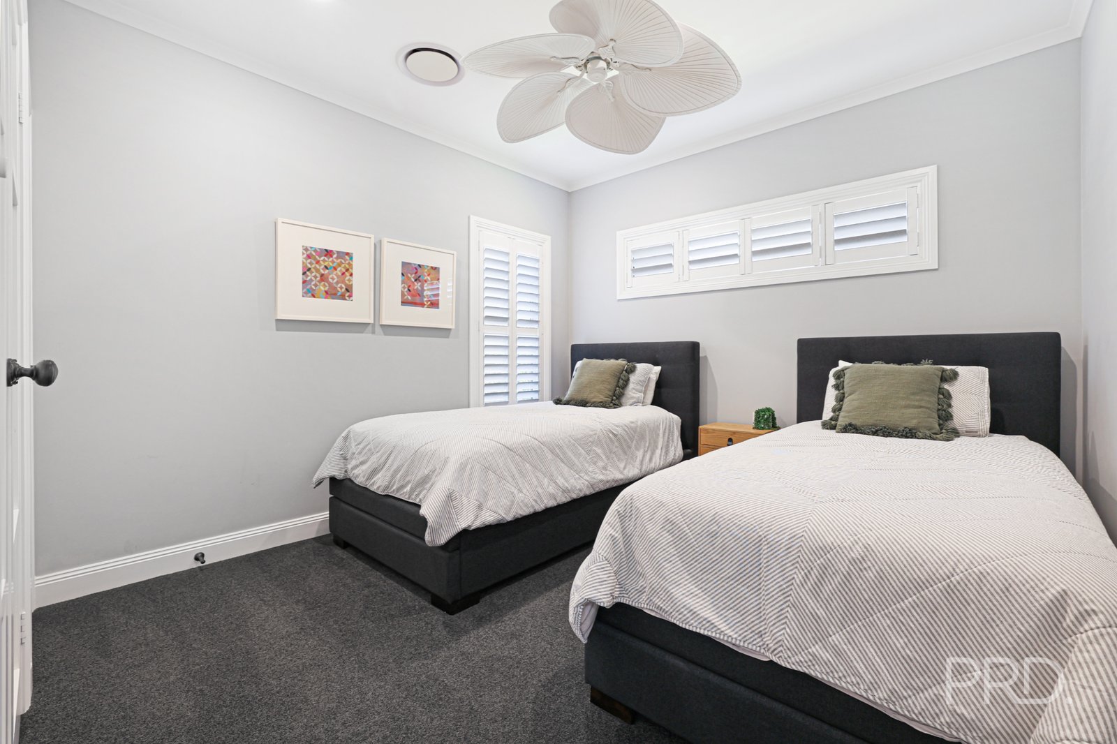 8 Rodeo Drive TAMWORTH 26