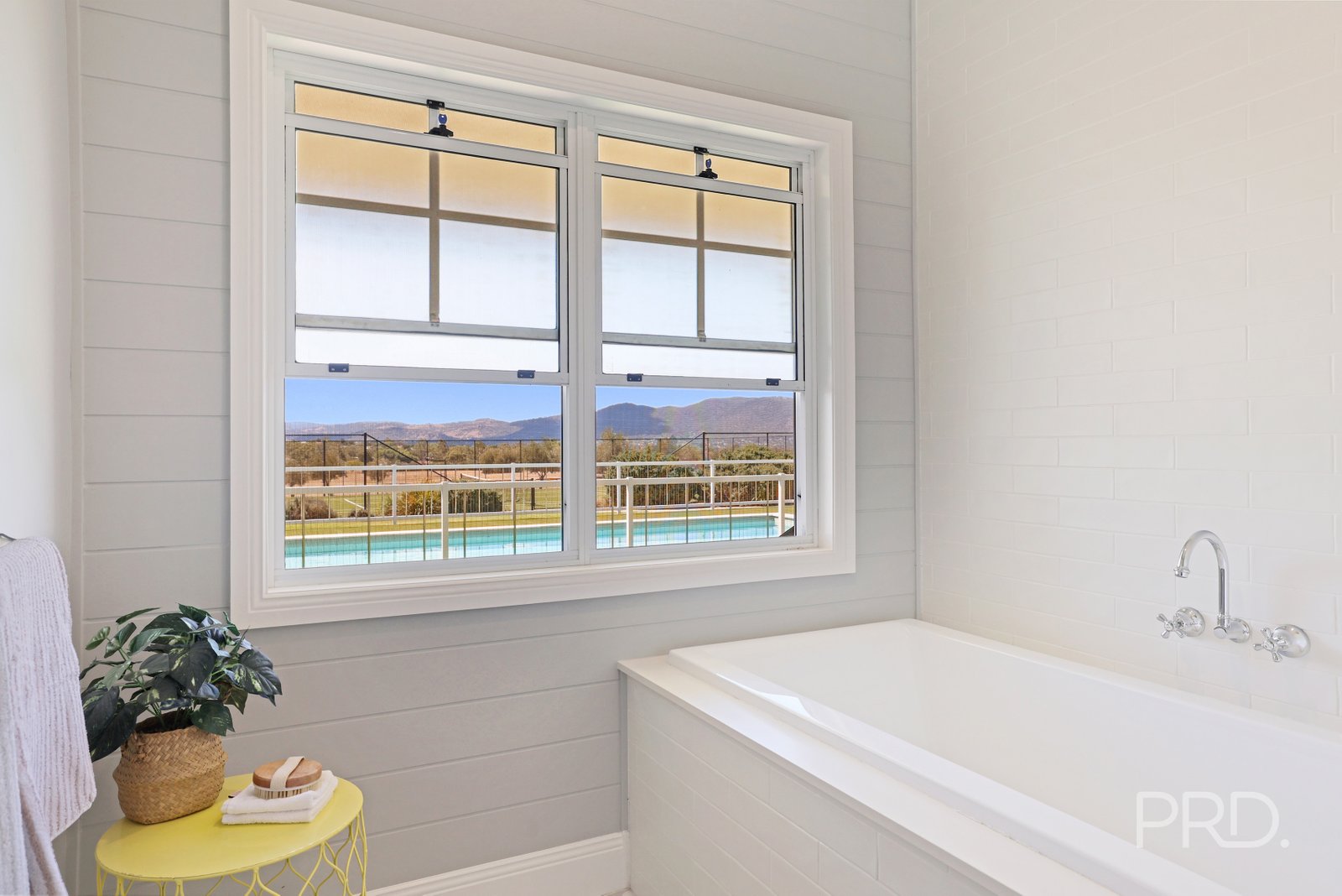 8 Rodeo Drive TAMWORTH 29