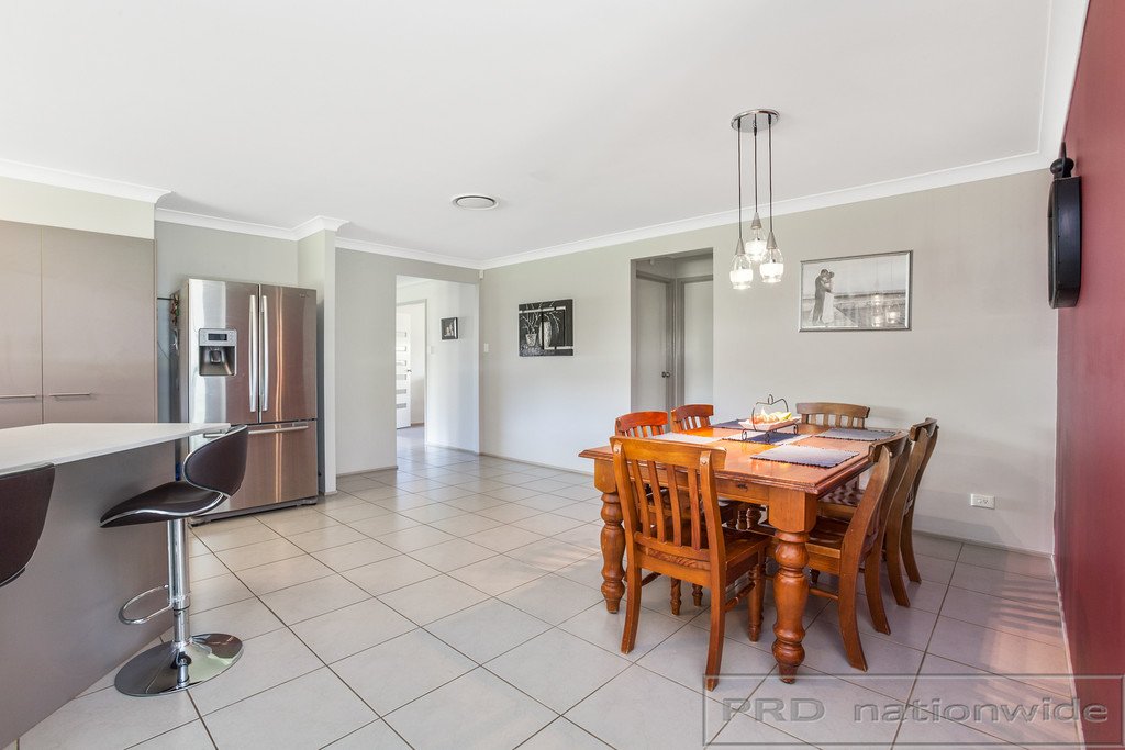 8 Rodwell Place RAWORTH 18