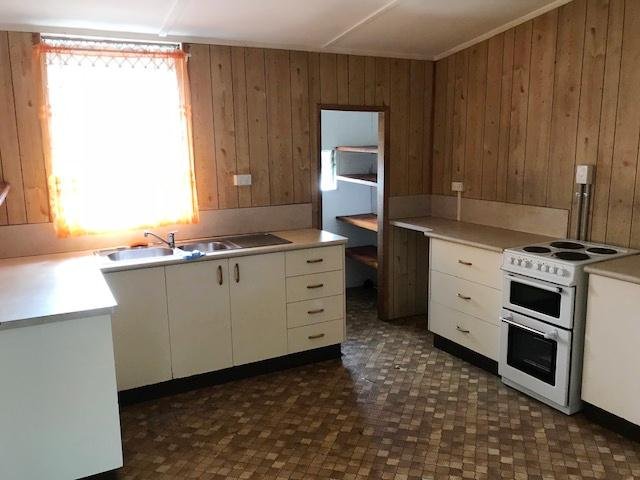 8 Roe Street MIRIAM VALE 8