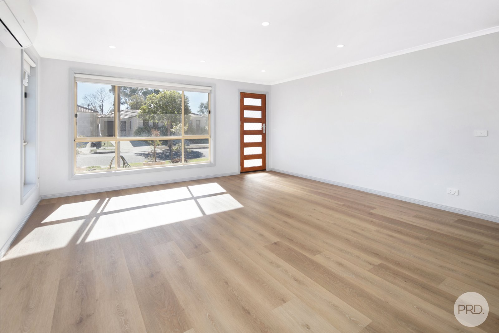 8 Rorey Street DELACOMBE 2