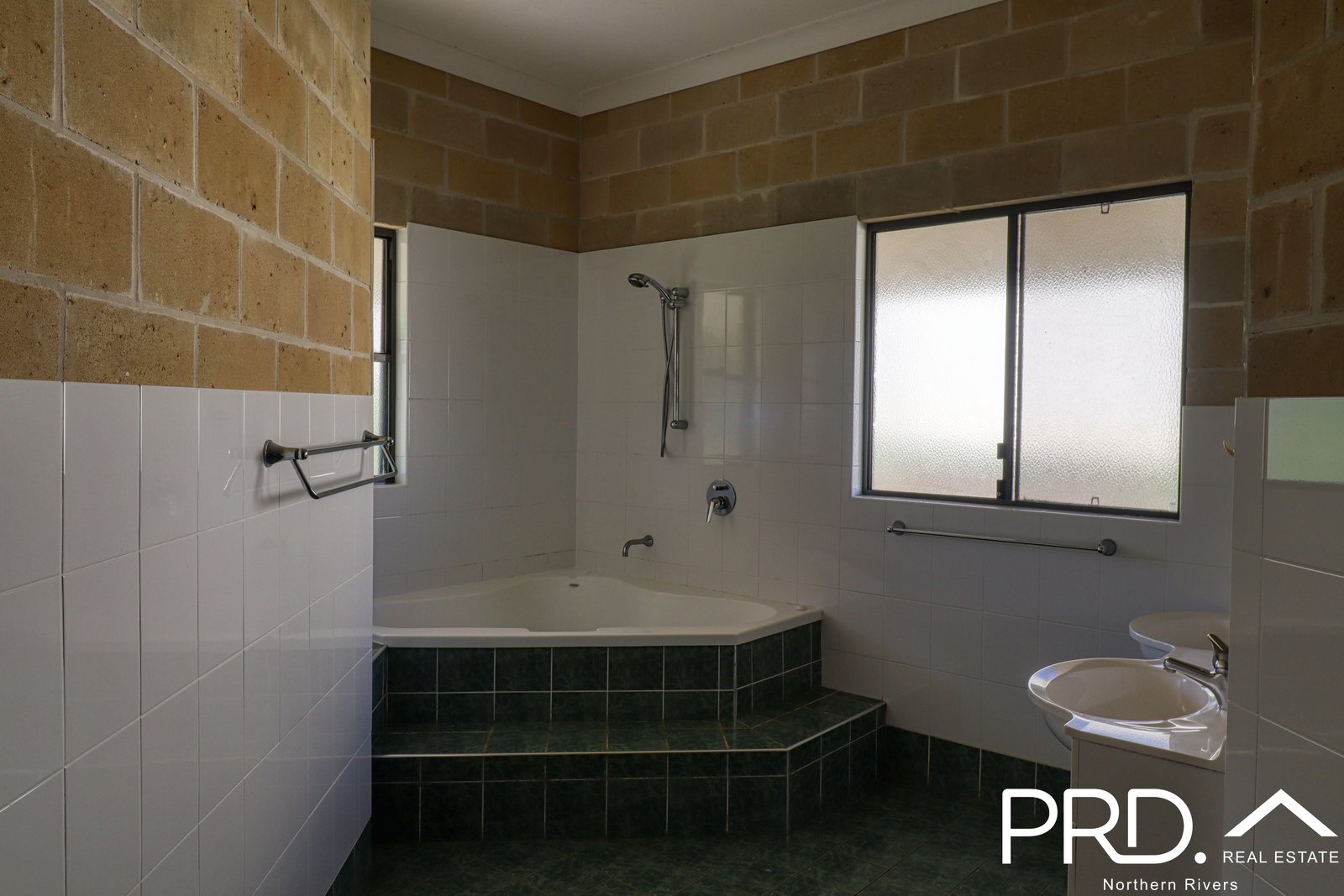 8 Rosewood Place KYOGLE 10