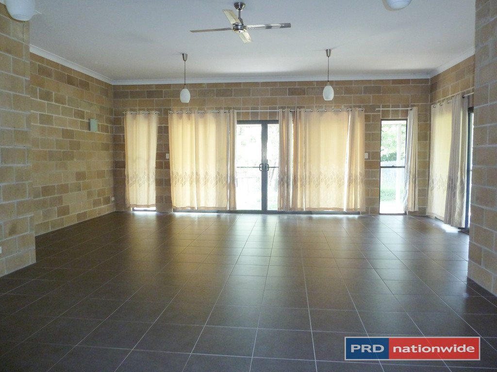 8 Rosewood Place KYOGLE 2