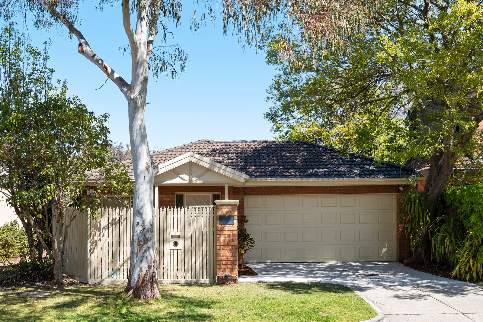 Gallery: 8 Rossmith Avenue