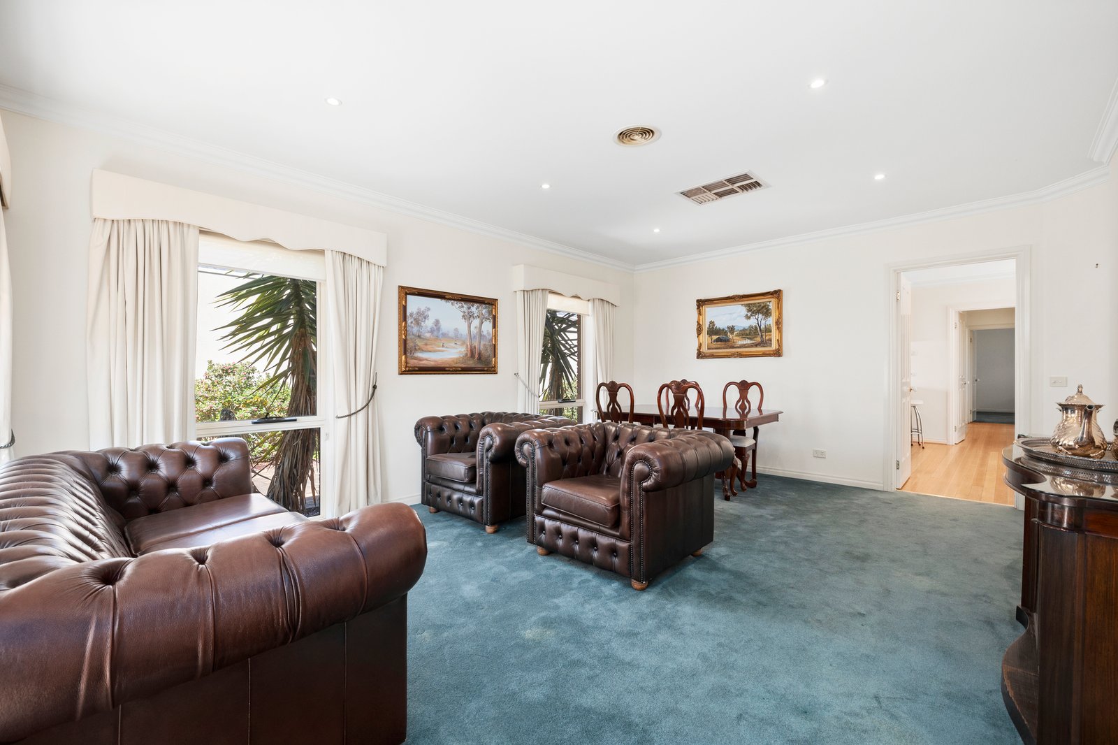 Gallery: 8 Rossmith Avenue