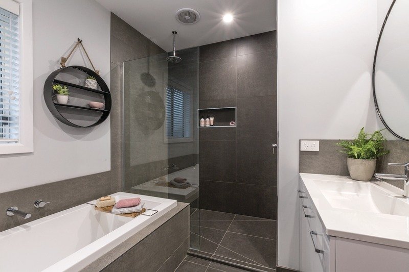 Gallery: 8 Rotherwood Street