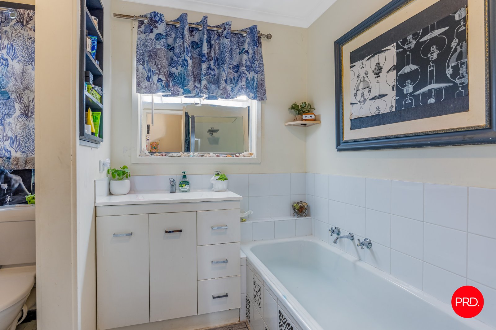 8 Roy Court CALIFORNIA GULLY 8
