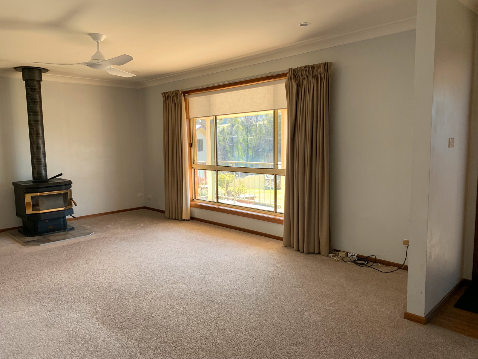 8 Royden Close BATLOW 3