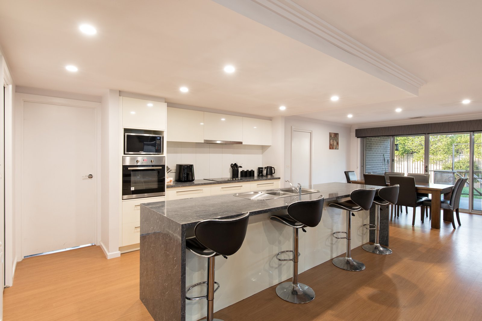Gallery: 8 Rundell Place