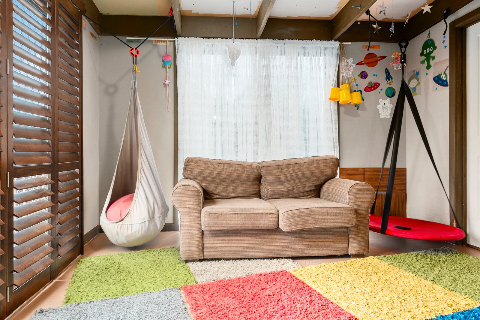 Real Estate and Property in 8 Russell Avenue, Woodend, VIC