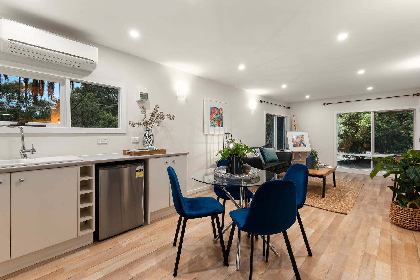 Real Estate and Property in 8 Russell Road, Warrandyte, VIC