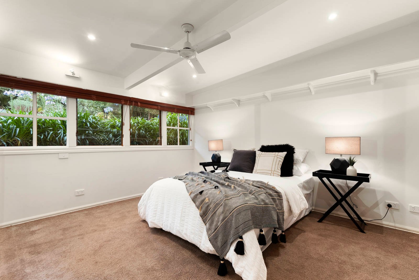 Real Estate and Property in 8 Russell Road, Warrandyte, VIC