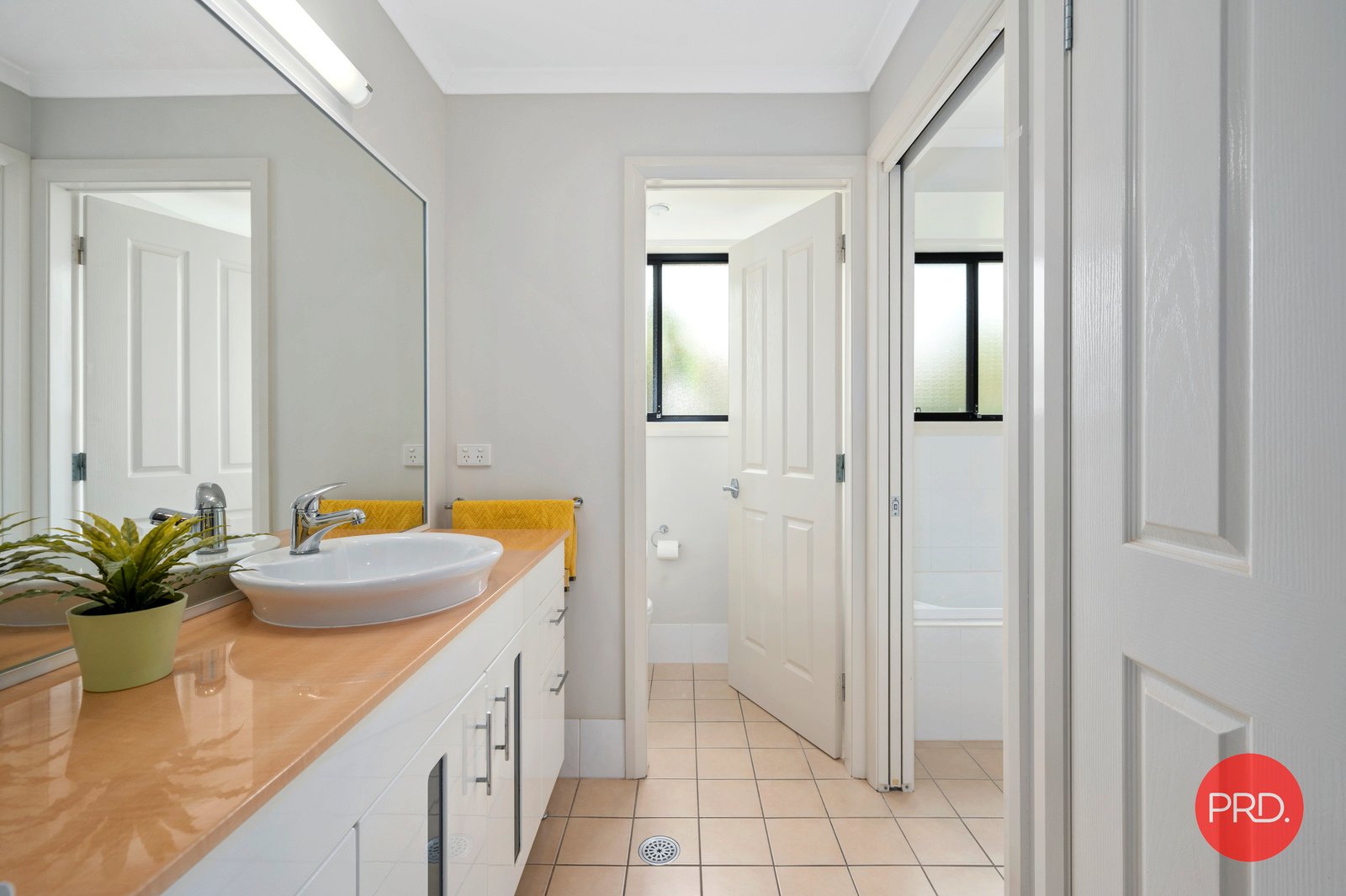 8 Rutland Street BONVILLE 19