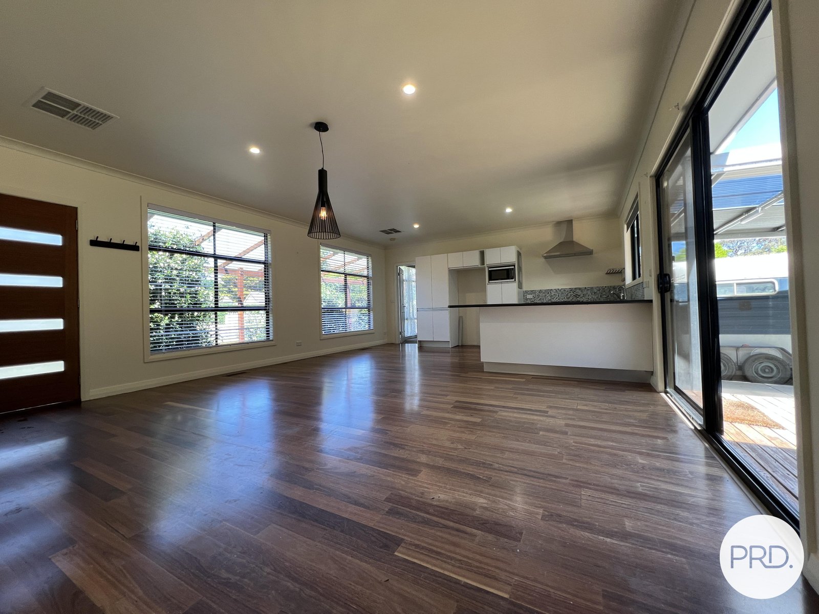 8 Rutledge Street BUNGENDORE 4