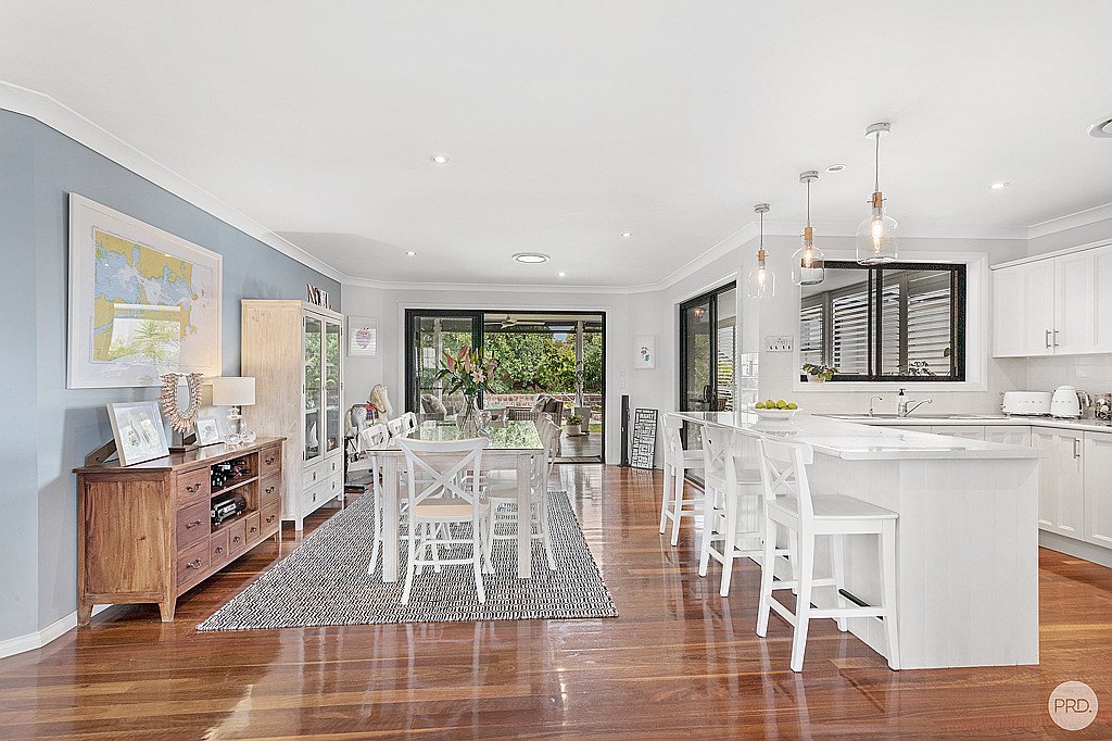 8 Sailfish Street CORLETTE 12