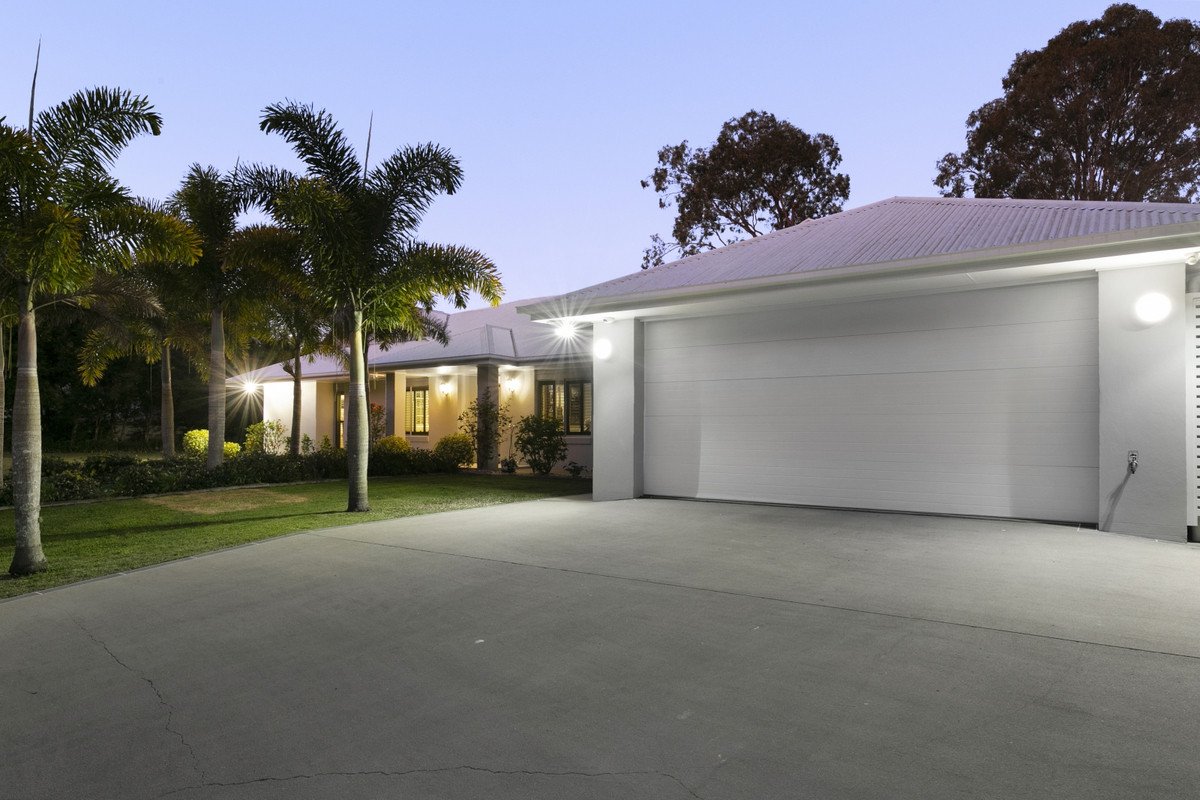 8 Samuel Drive TALLEBUDGERA 10