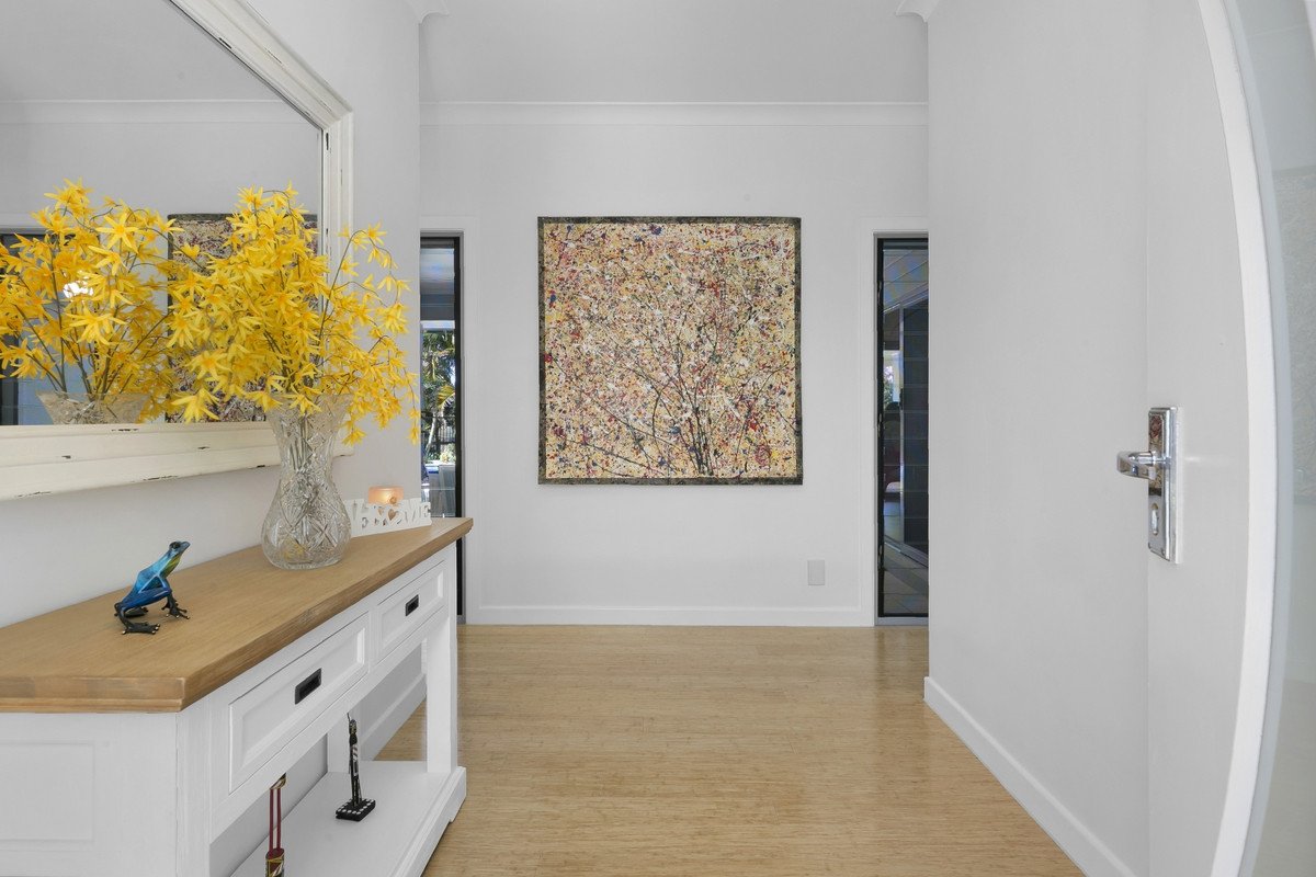 8 Samuel Drive TALLEBUDGERA 13