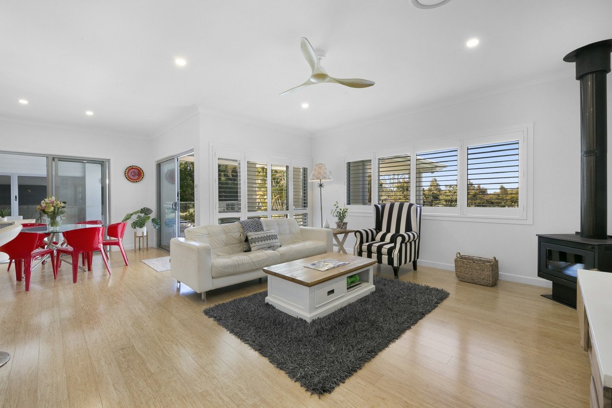 8 Samuel Drive TALLEBUDGERA 21